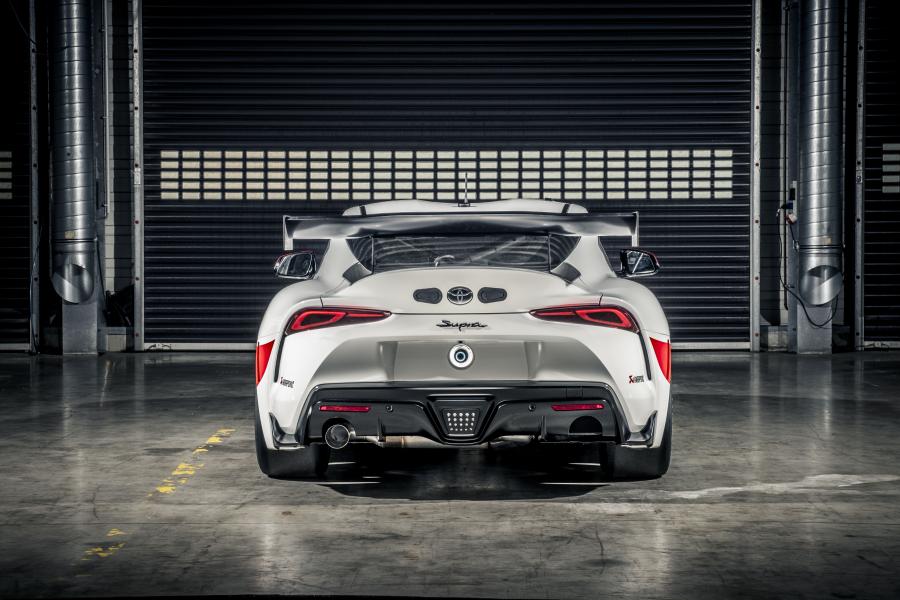  Toyota GR Supra GT4 (A90) 2019 года  (фото 2 из 28)